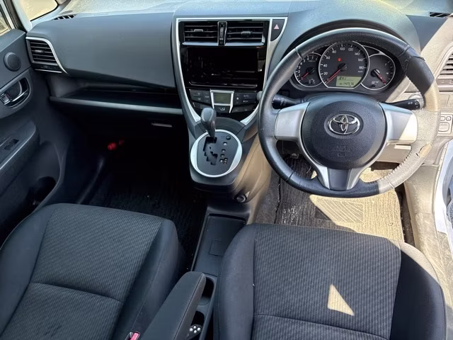 TOYOTA RACTIS