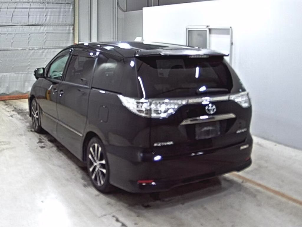 TOYOTA ESTIMA