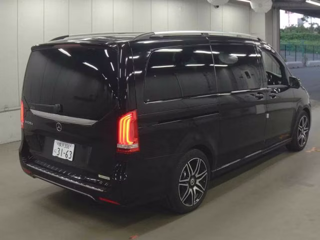 MERCEDES-BENZ V-CLASS