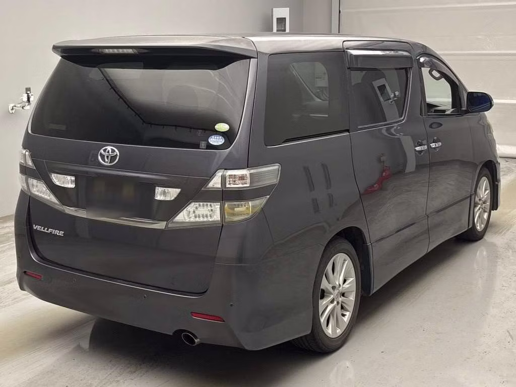 TOYOTA VELLFIRE