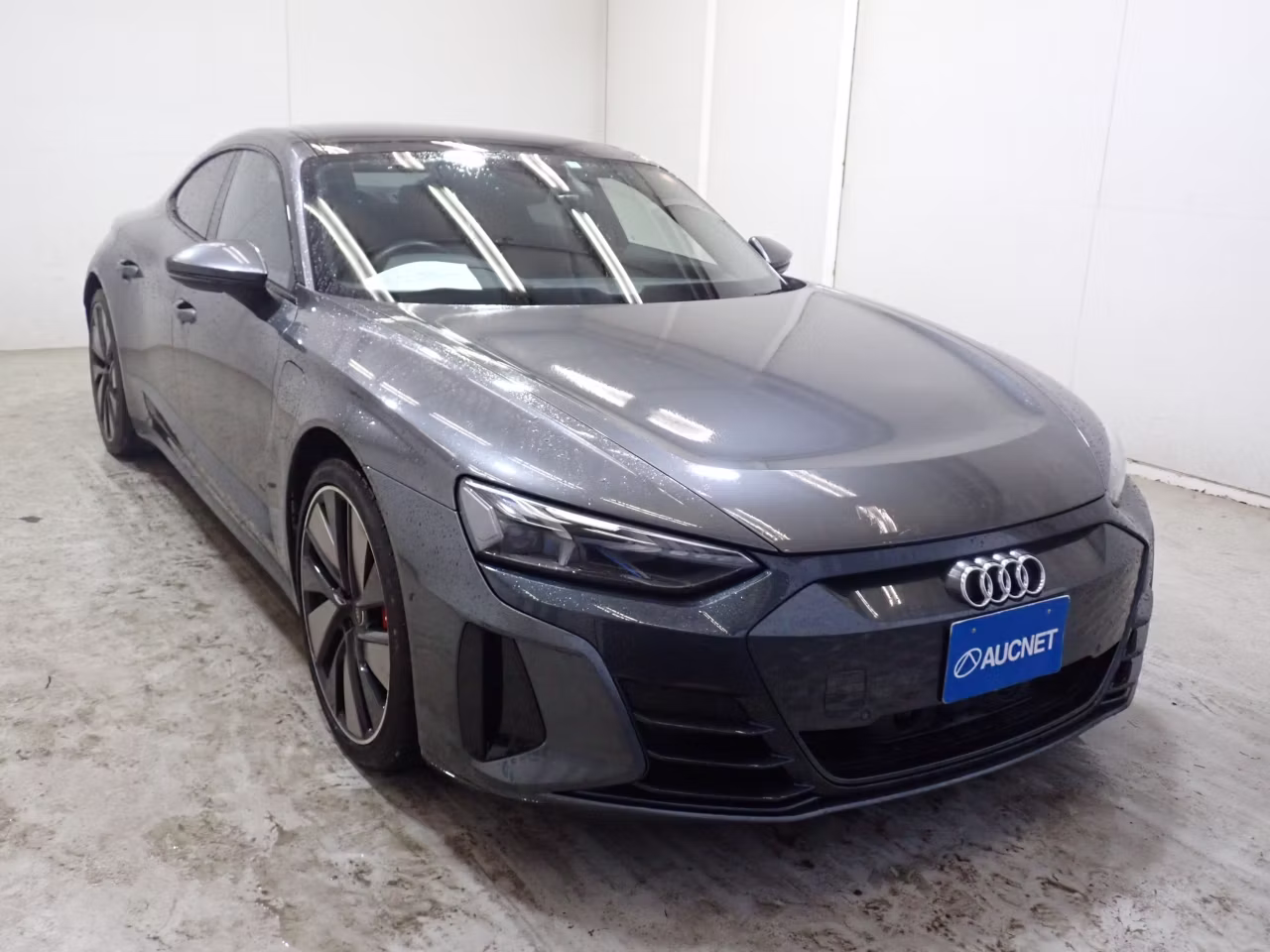 AUDI E-TRON GT