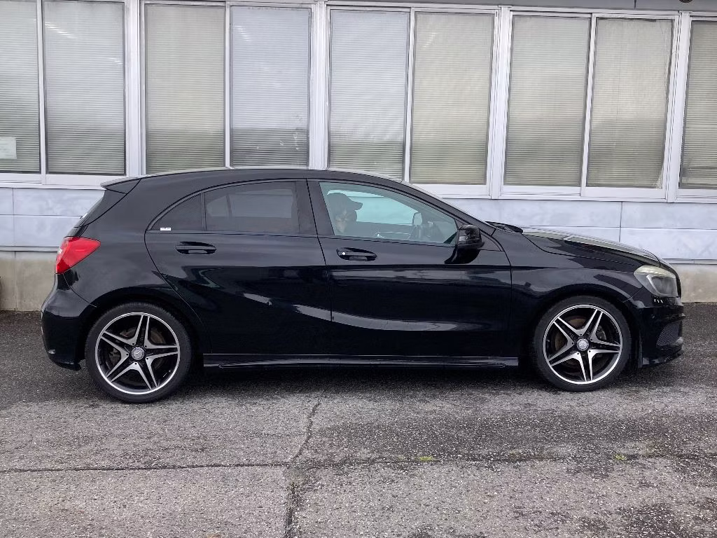MERCEDES-BENZ A-CLASS
