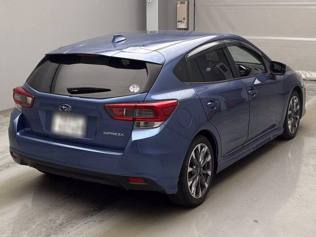 SUBARU IMPREZA