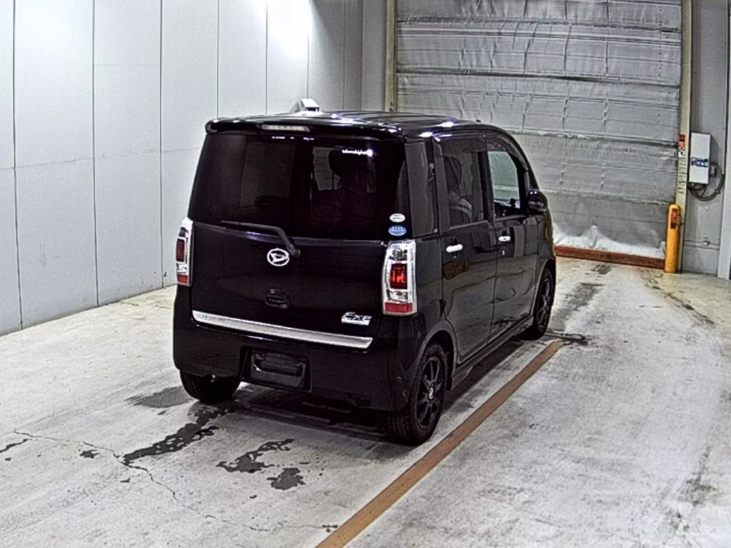 DAIHATSU TANTO EXE