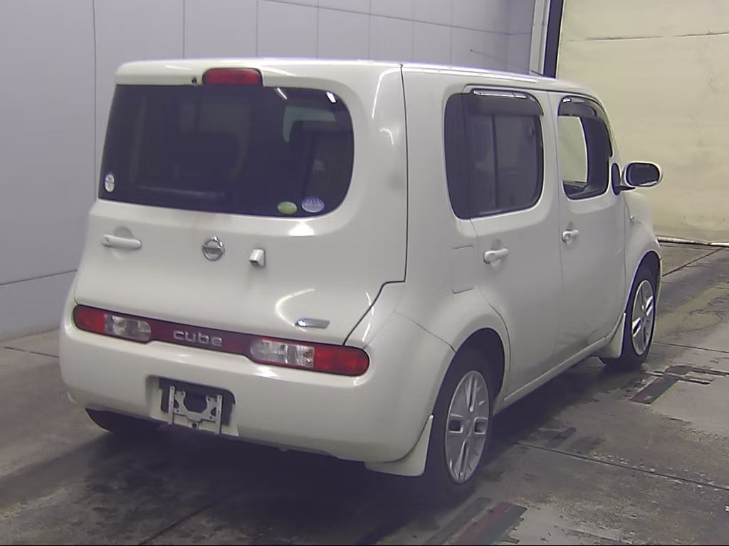NISSAN CUBE