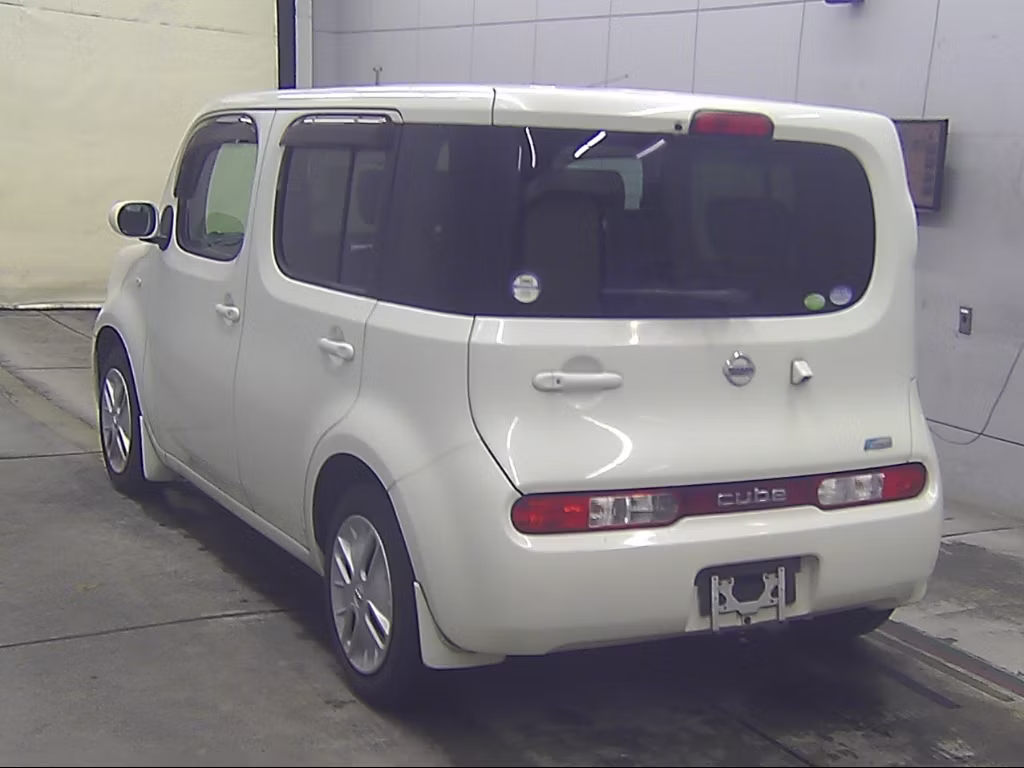 NISSAN CUBE