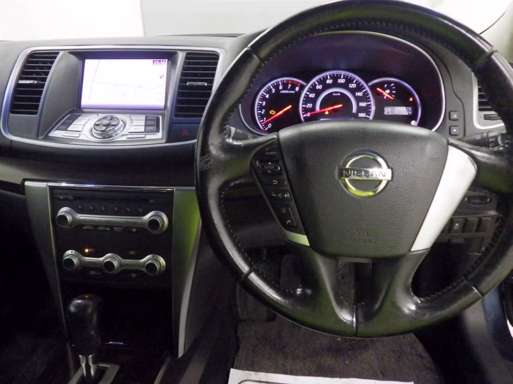 NISSAN TEANA
