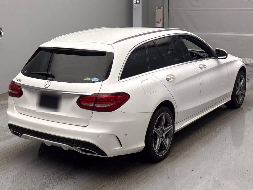 MERCEDES-BENZ C-CLASS