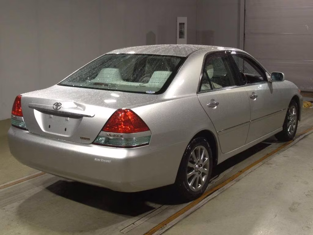 TOYOTA MARK II
