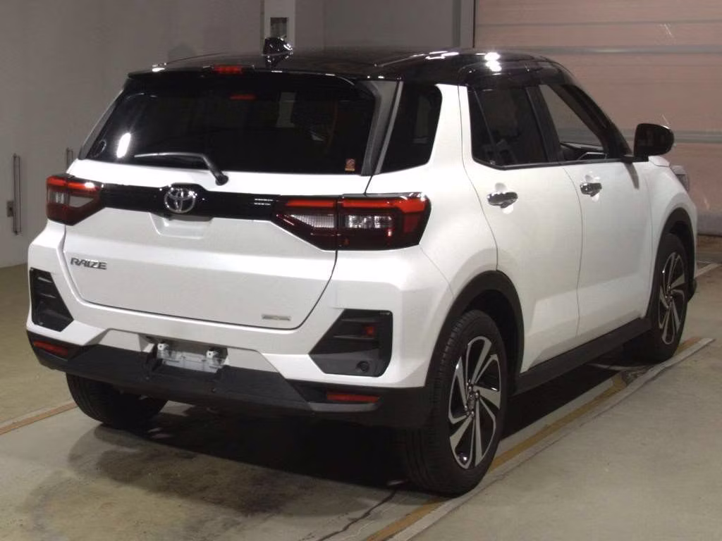 TOYOTA RAIZE
