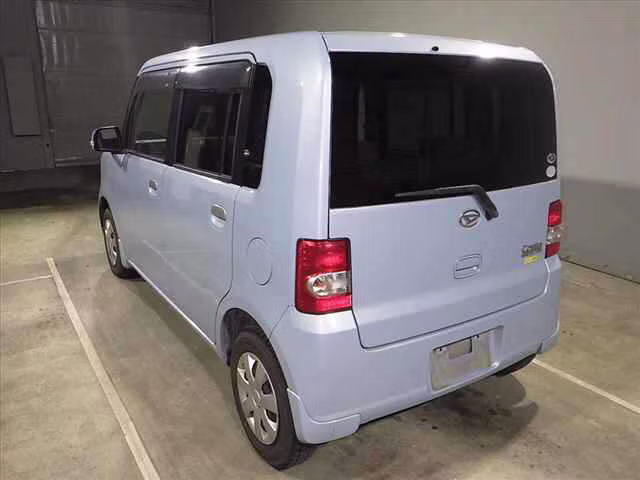 DAIHATSU MOVE CONTE