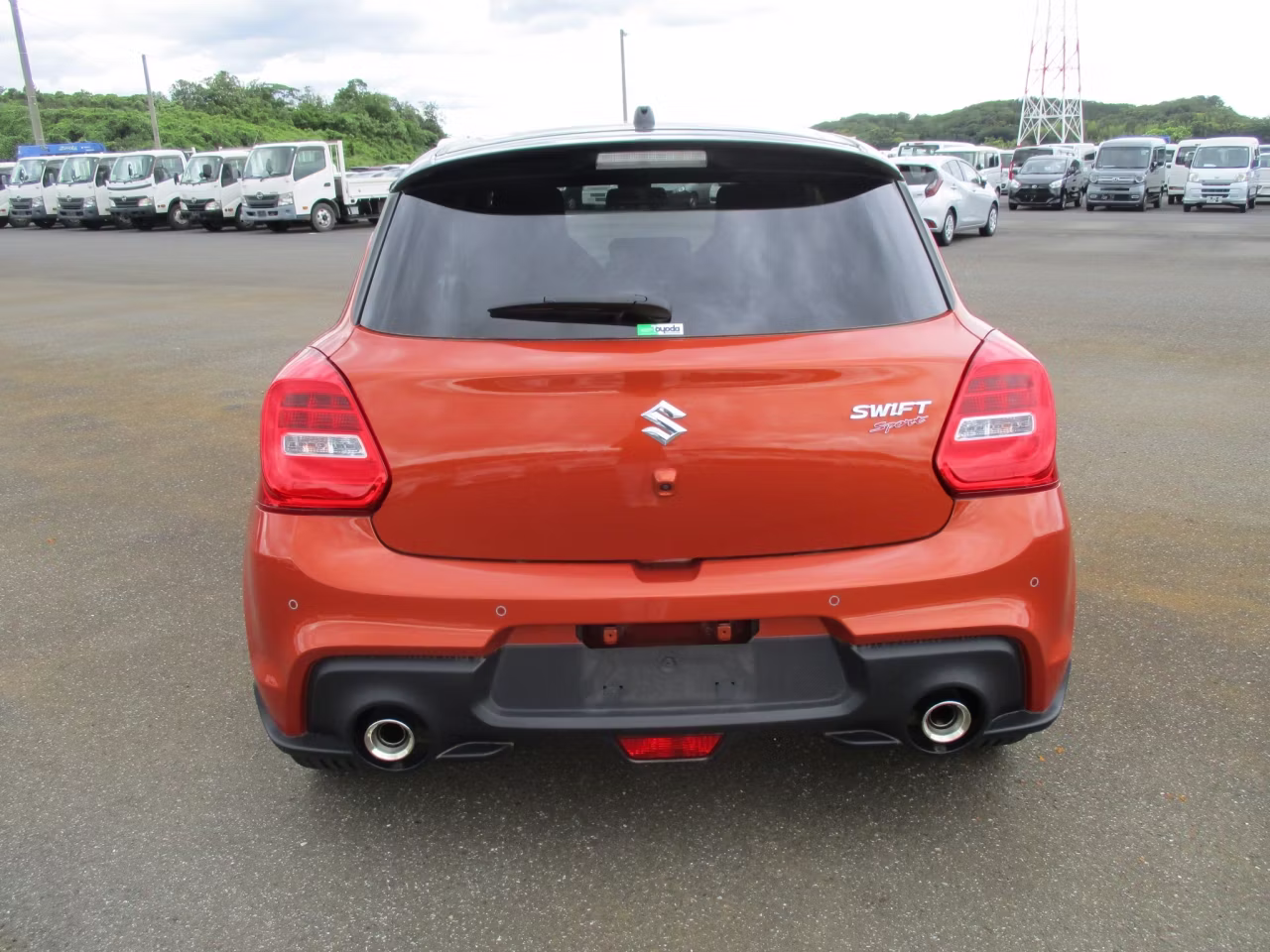 SUZUKI SWIFT