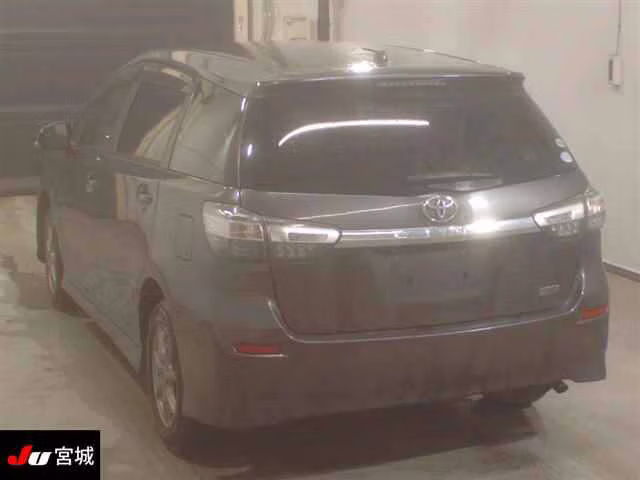 TOYOTA WISH