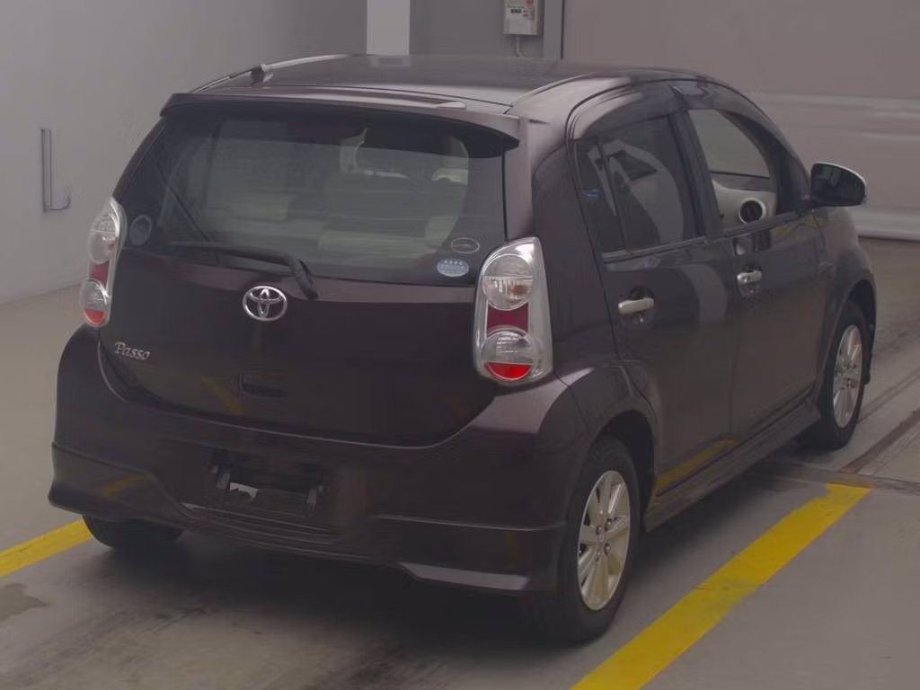 TOYOTA PASSO