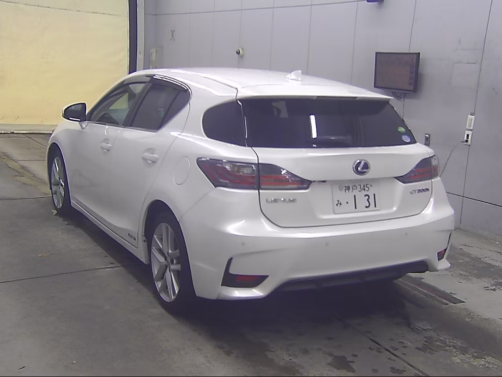 LEXUS CT200H