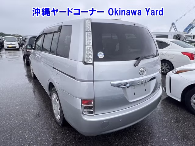TOYOTA ISIS