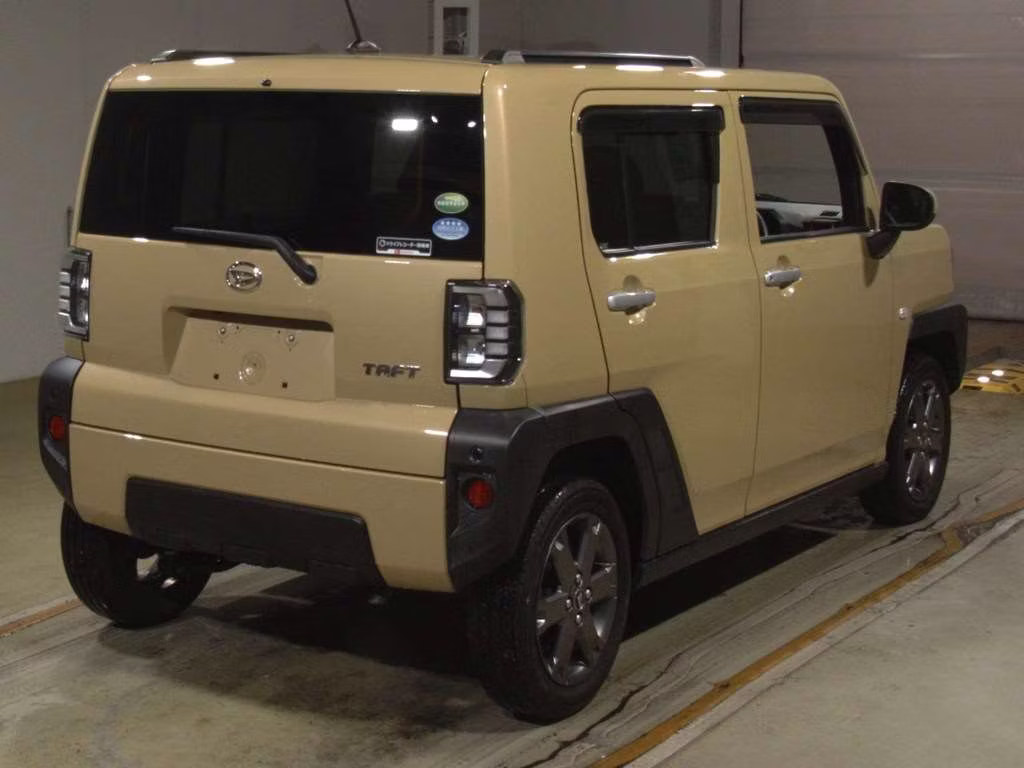DAIHATSU TAFT