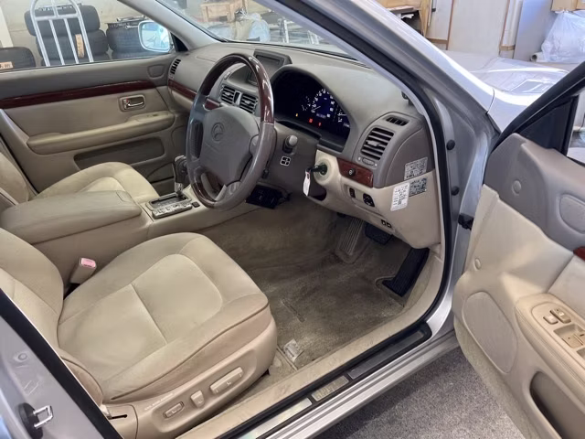 TOYOTA PROGRES