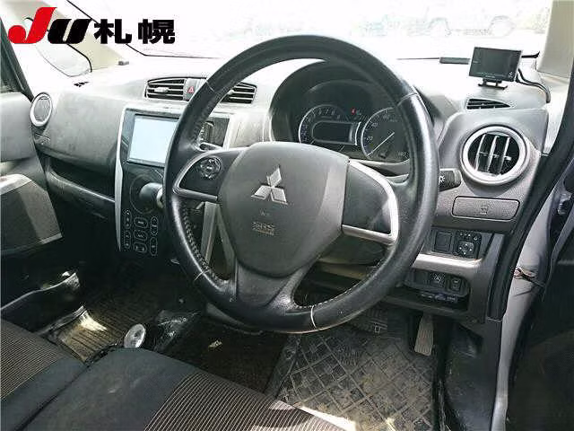 MITSUBISHI EK CUSTOM