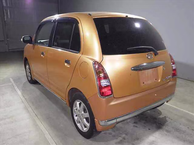 DAIHATSU MIRA GINO