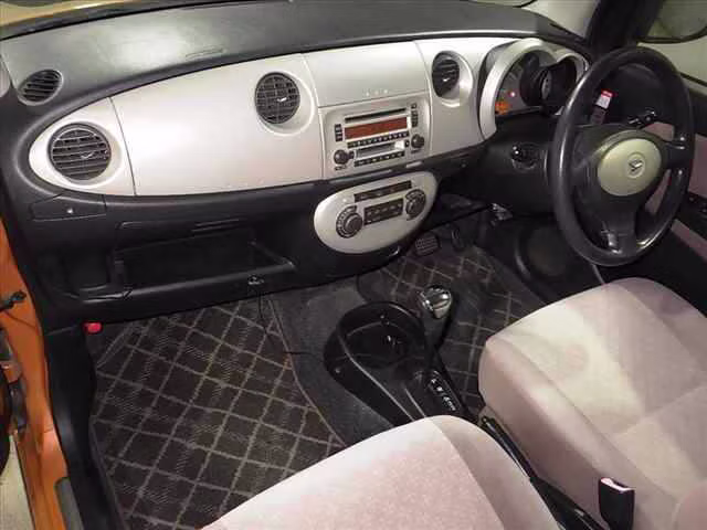 DAIHATSU MIRA GINO