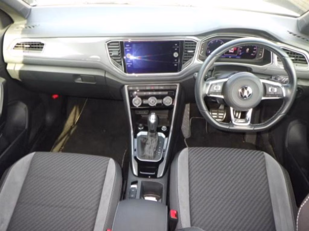 VOLKSWAGEN T-ROC