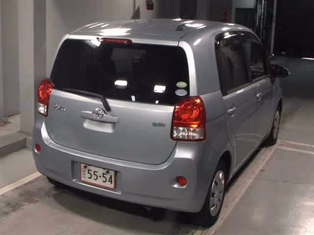 TOYOTA PORTE