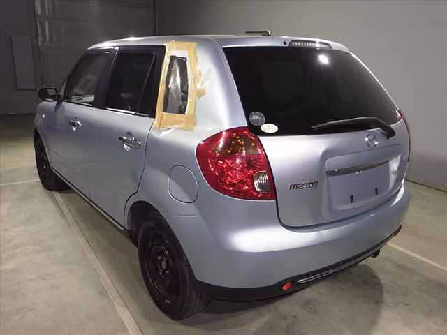 MAZDA VERISA