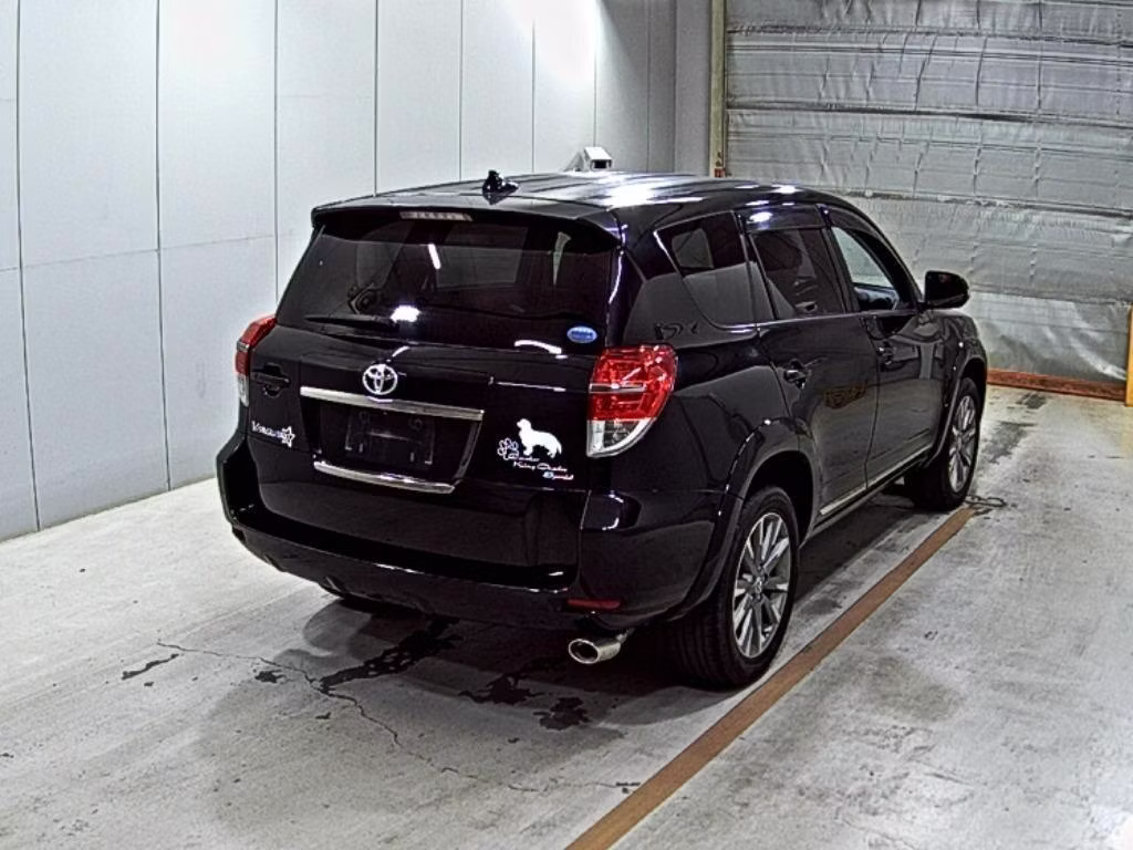 TOYOTA VANGUARD