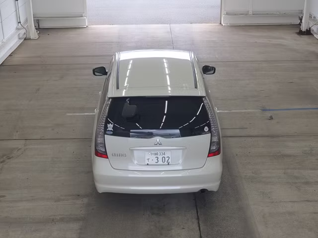 MITSUBISHI GRANDIS