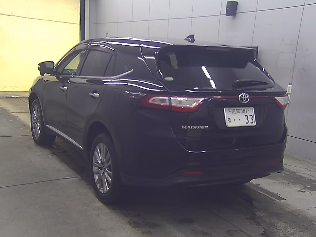 TOYOTA HARRIER