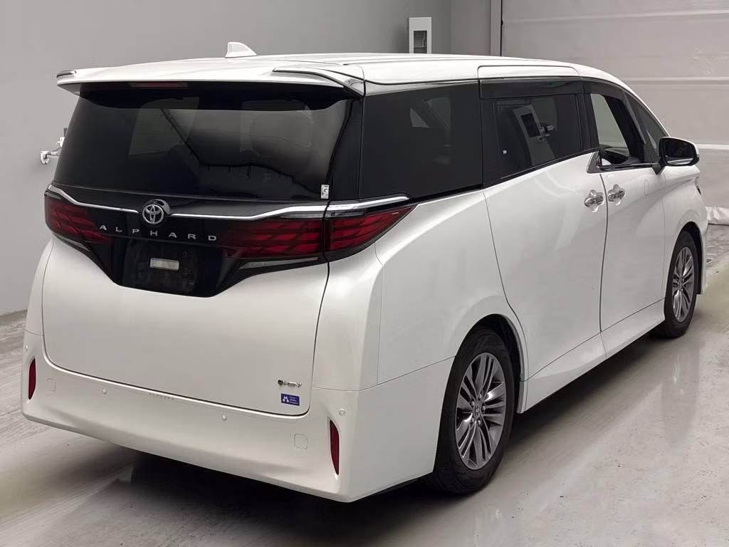 TOYOTA ALPHARD