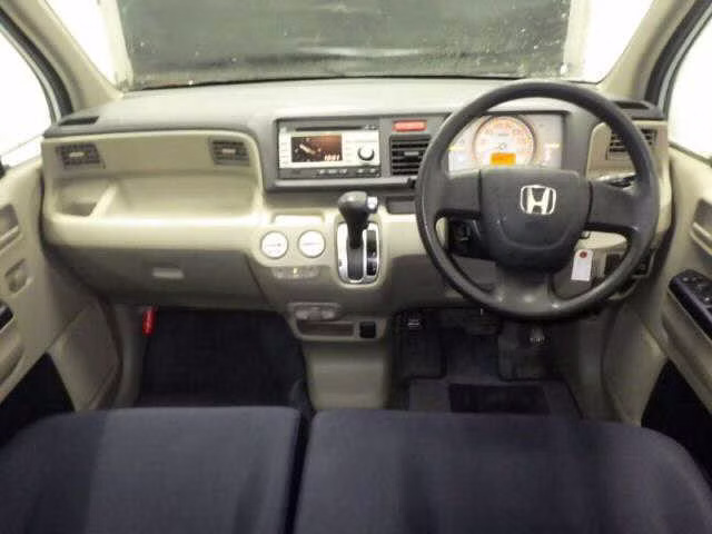 HONDA LIFE