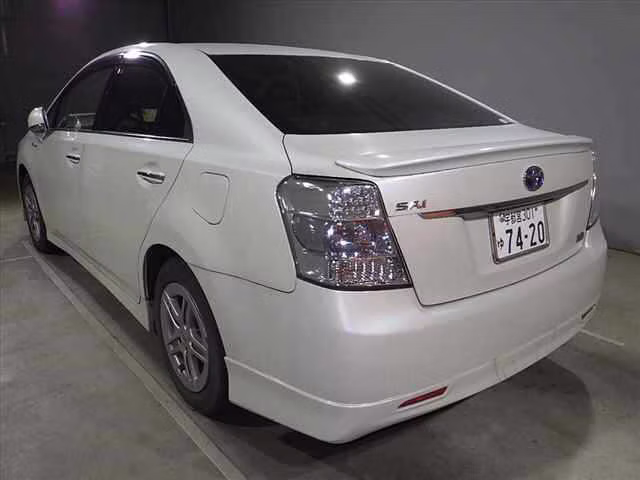 TOYOTA SAI