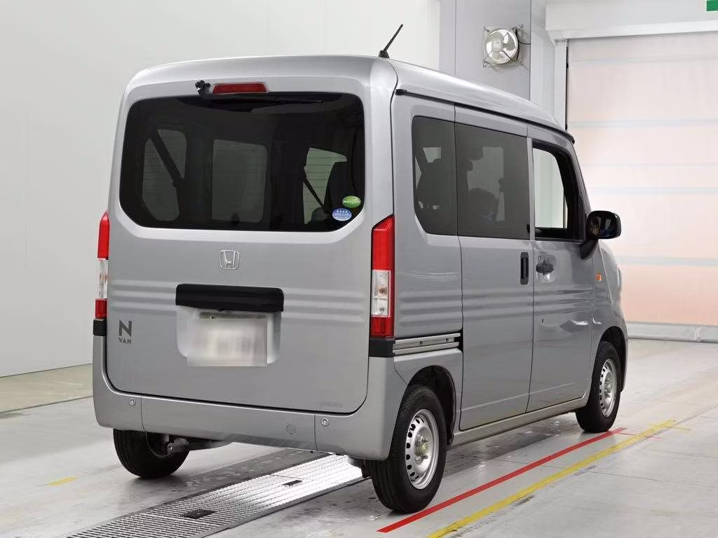 HONDA N-VAN