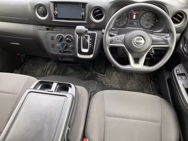 NISSAN CARAVAN