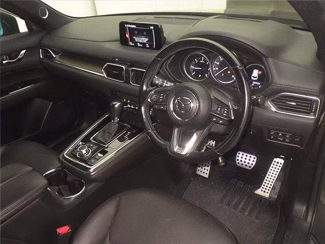 MAZDA CX-8