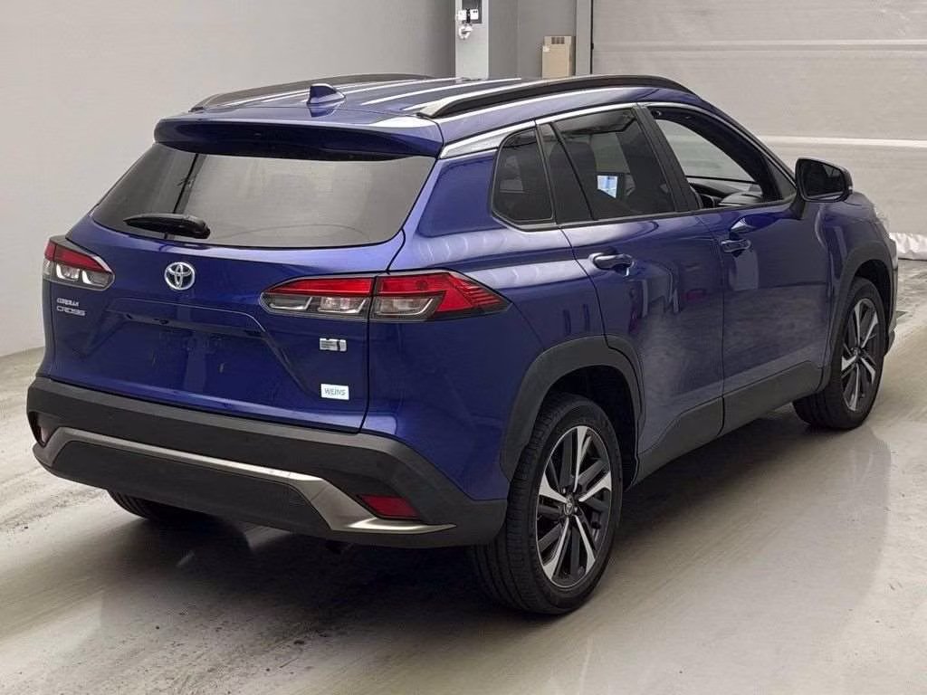 TOYOTA COROLLA CROSS