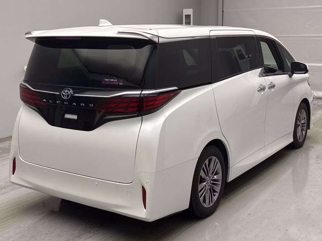TOYOTA ALPHARD