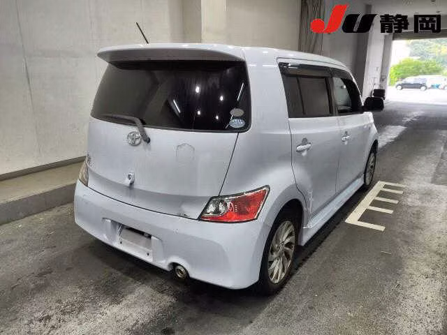 TOYOTA BB