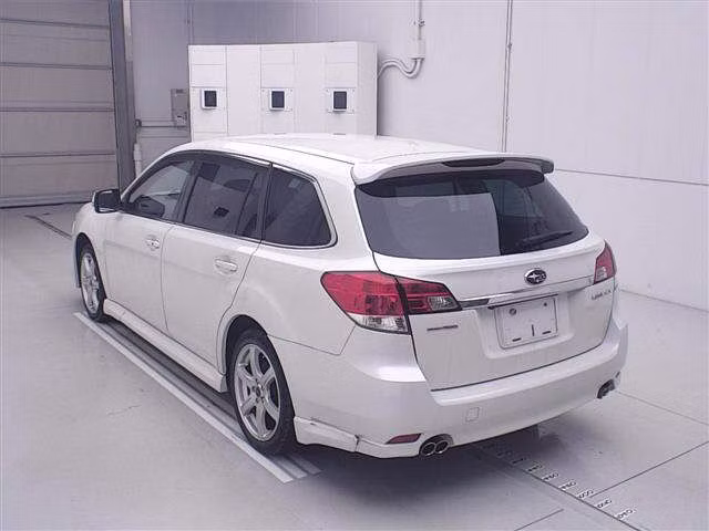 SUBARU LEGACY
