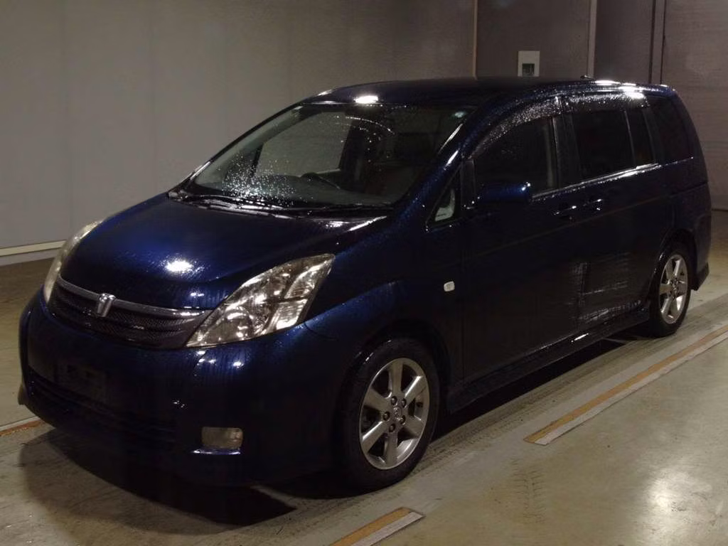 TOYOTA ISIS