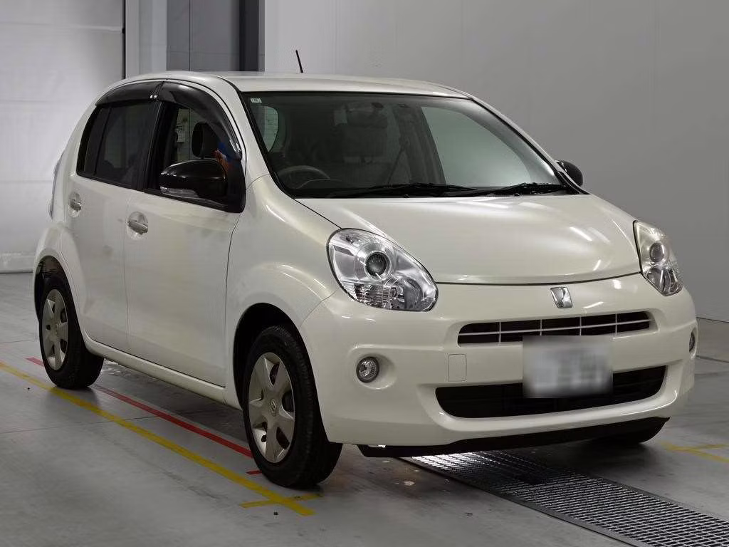 TOYOTA PASSO