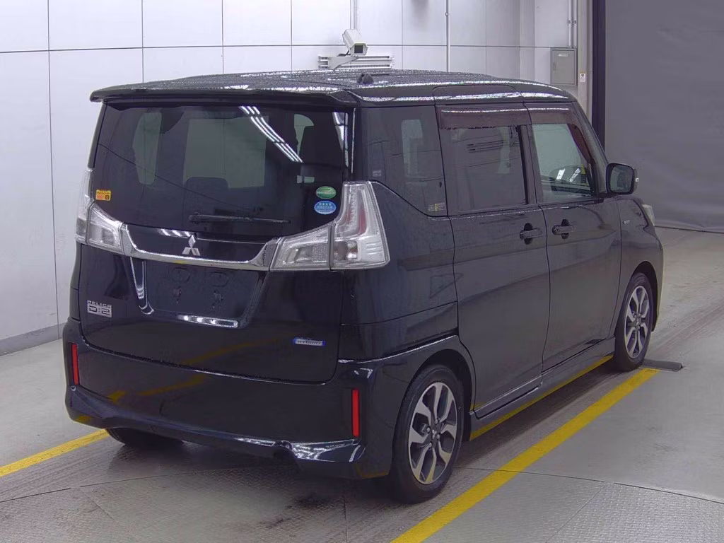 MITSUBISHI DELICA D:2
