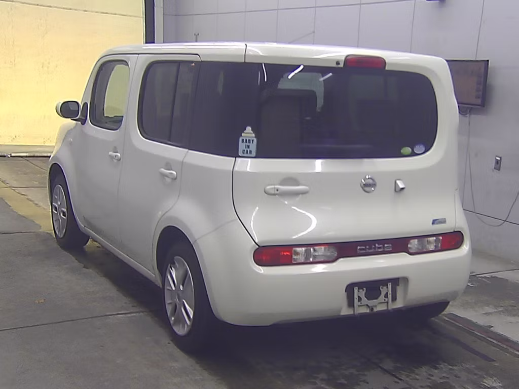NISSAN CUBE