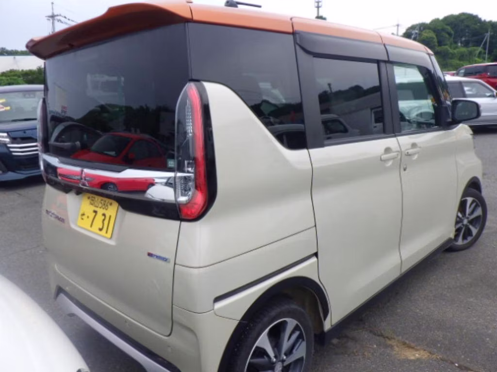 MITSUBISHI EK SPACE