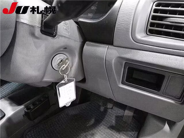 MITSUBISHI MINICA