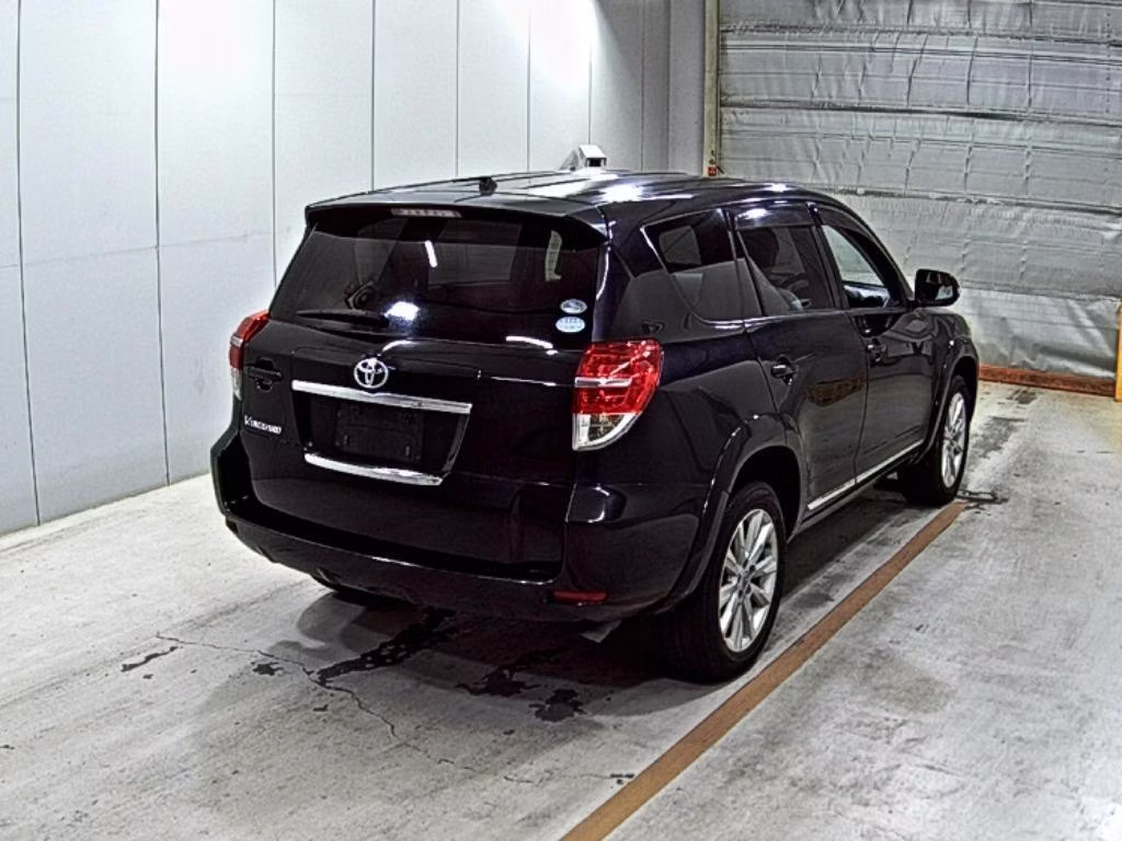 TOYOTA VANGUARD