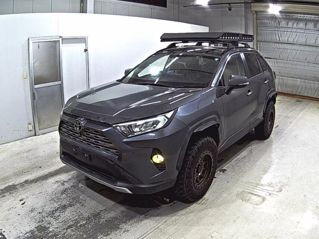 TOYOTA RAV4