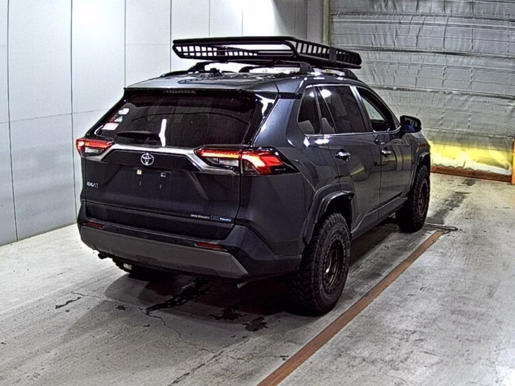 TOYOTA RAV4